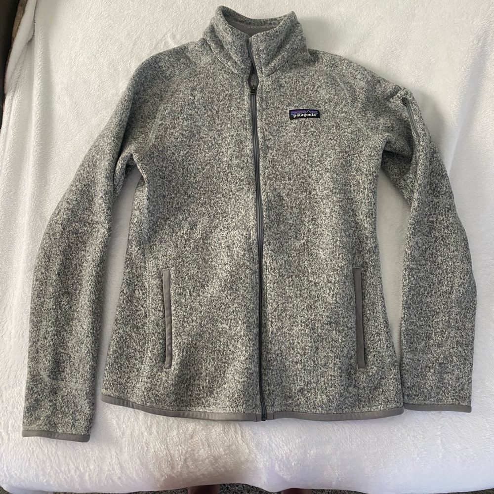 PATAGONIA grey zip up